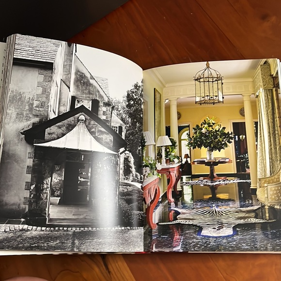 Miles Redd The Big Book of Chic published by Assouline - Picture 3 of 3